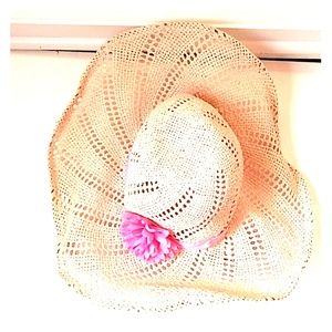 The Accessory Collective Hat Cream